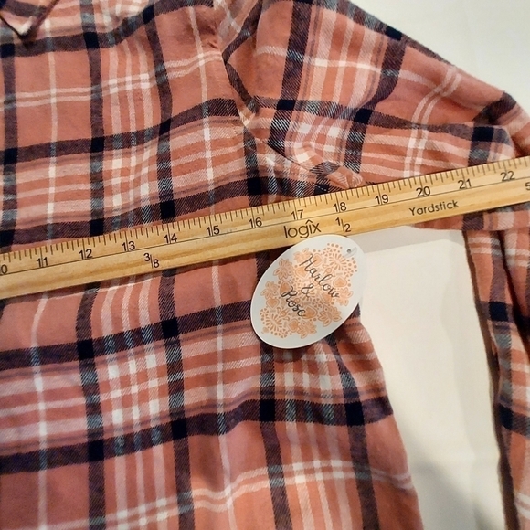 Nwt Harlow & Rose Sherpa flannel pink plaid button exaggerated ruffle hem shirt… - Picture 7 of 11